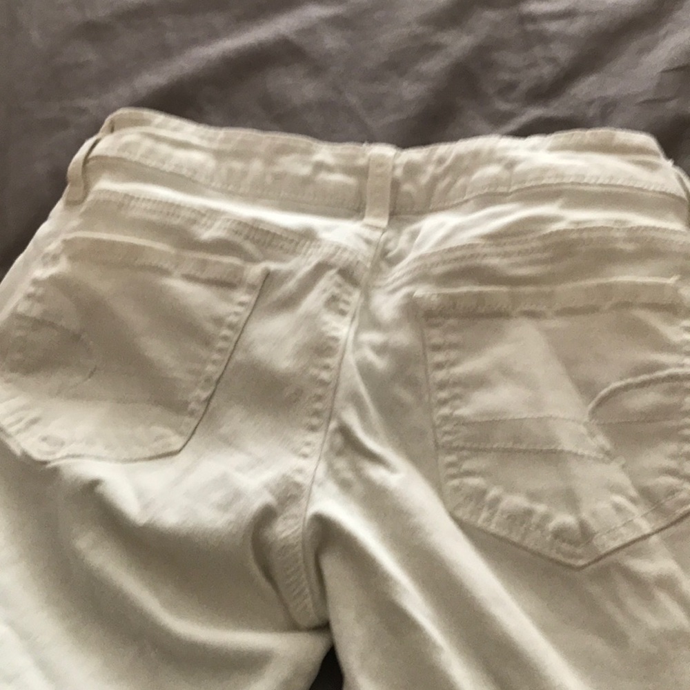 White skinny pants